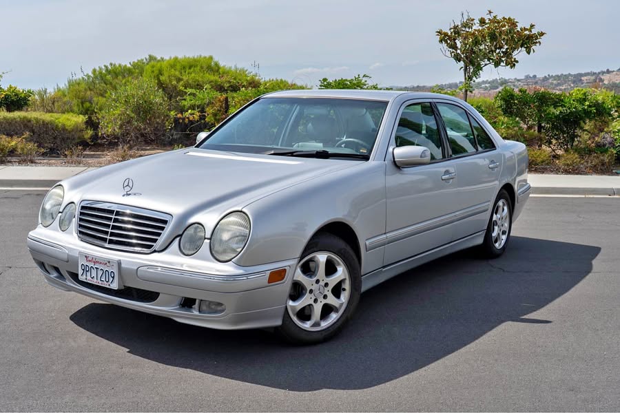 2002 Mercedes-Benz E-Class - E 320 Sedan 4D