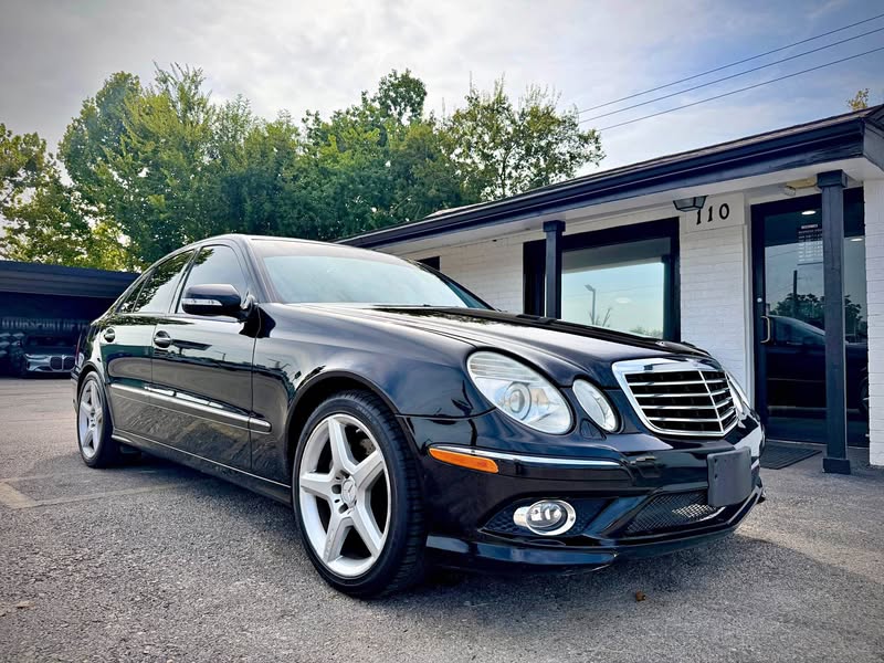 2009 Mercedes-Benz E-Class - E350 Clean CarFax