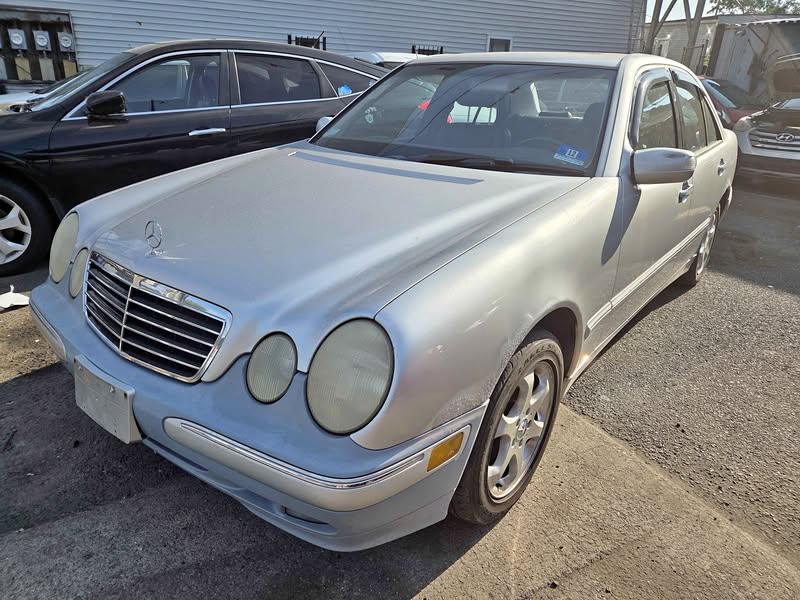 2002 Mercedes-Benz E-Class - E 320 4MATIC Sedan 4D
