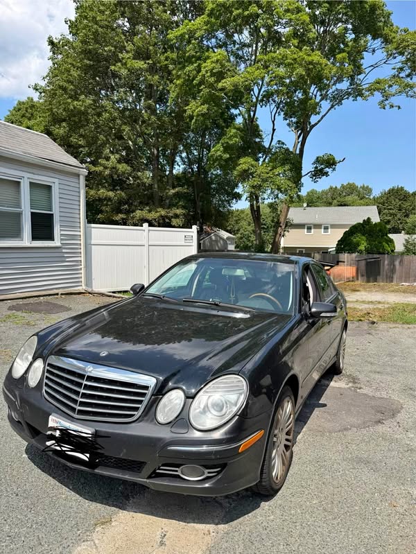 2008 Mercedes-Benz E-Class - E 350 4MATIC Sedan 4D