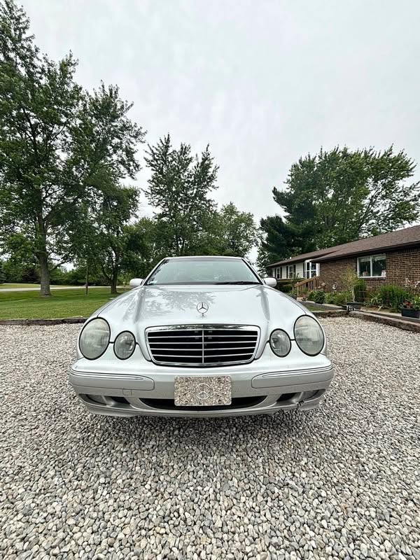 2002 Mercedes-Benz E-Class - E 320 4MATIC Sedan 4D