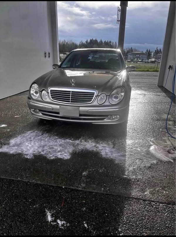 2006 Mercedes-Benz E-Class - E 320 4MATIC Sedan 4D