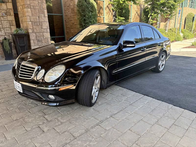2009 Mercedes-Benz Mercedes-AMG E-Class - E 43 AMG Sedan 4D