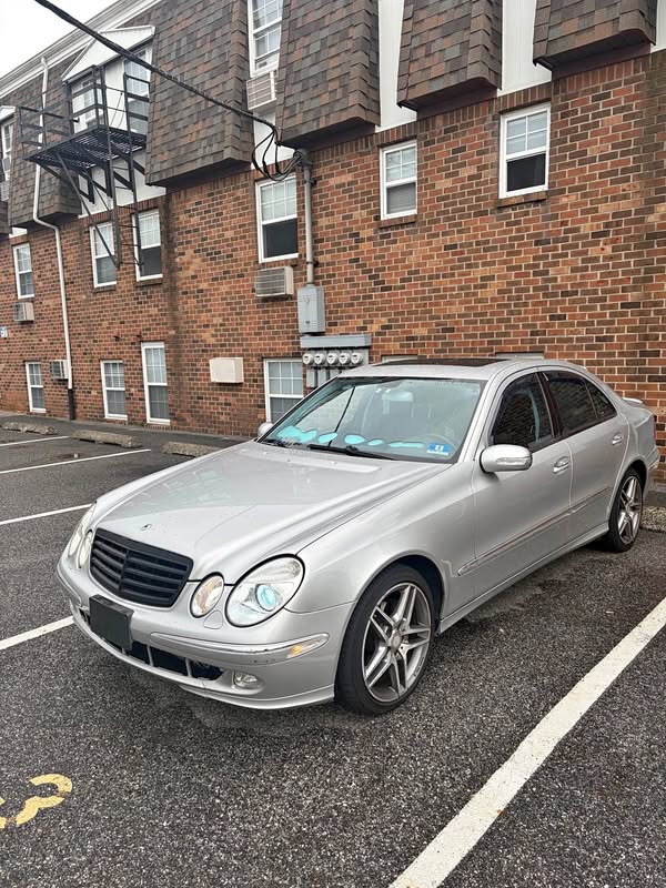 2004 Mercedes-Benz E-Class - E 320 Sedan 4D