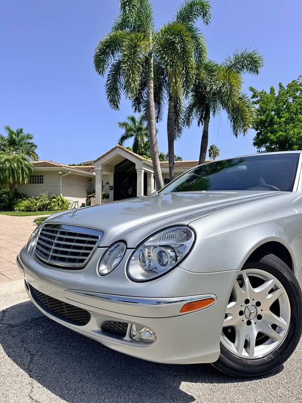 2004 Mercedes-Benz E-Class - E 320 Sedan 4D
