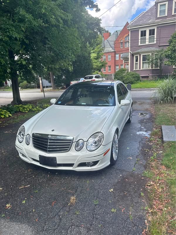 2008 Mercedes-Benz E-Class - E 350 4MATIC Sedan 4D