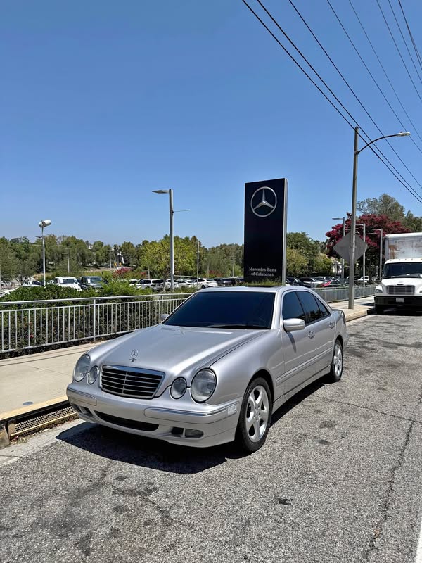 2002 Mercedes-Benz E-Class - E 320 Sedan 4D