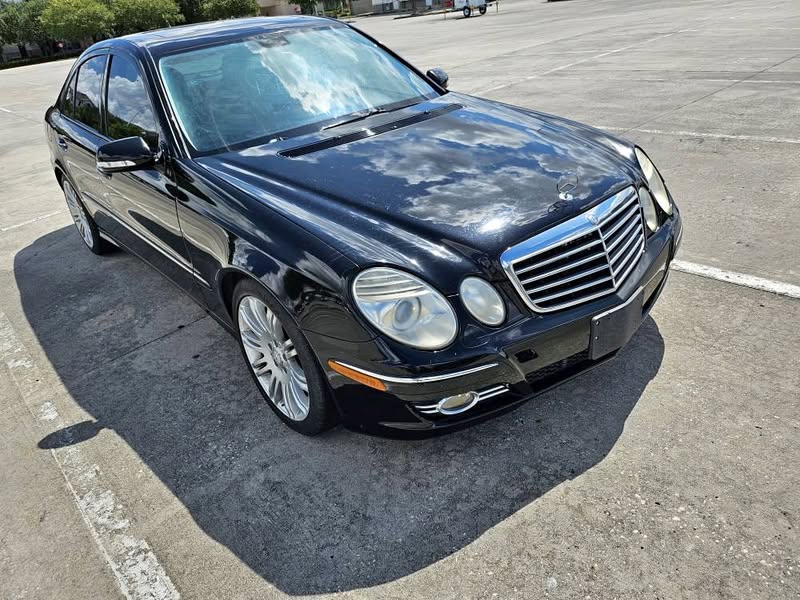 2008 Mercedes-Benz E-Class - E 350 4MATIC Sedan 4D