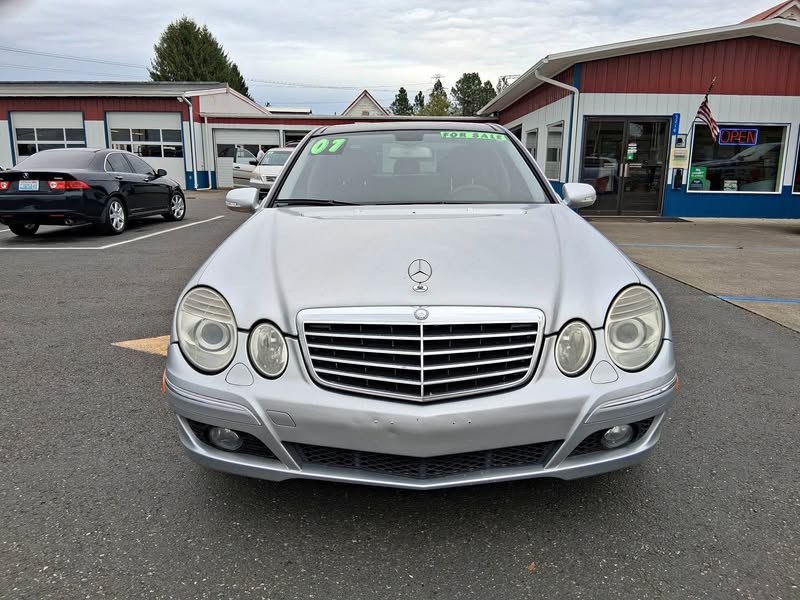 2007 Mercedes-Benz E-Class - E 320 BLUETEC Sedan 4D