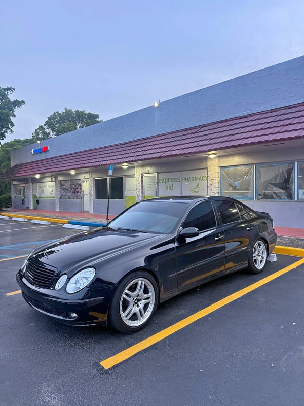 2003 Mercedes-Benz E-Class - E 500 Sedan 4D