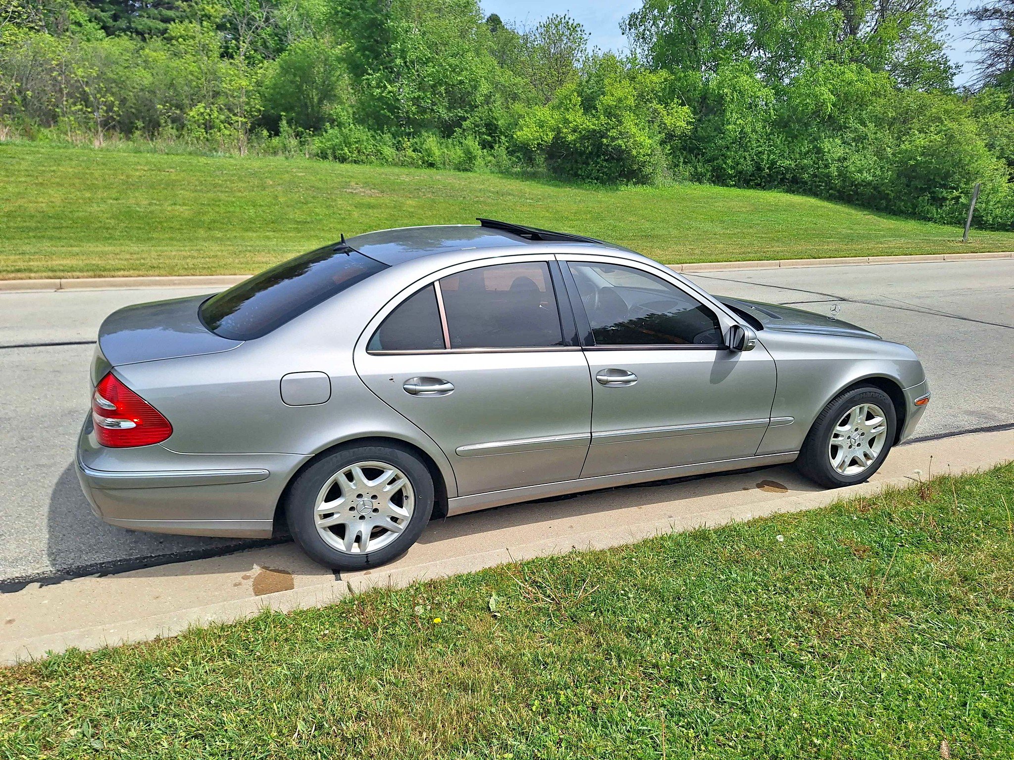2003 Mercedes-Benz E-Class - E 320 Sedan 4D