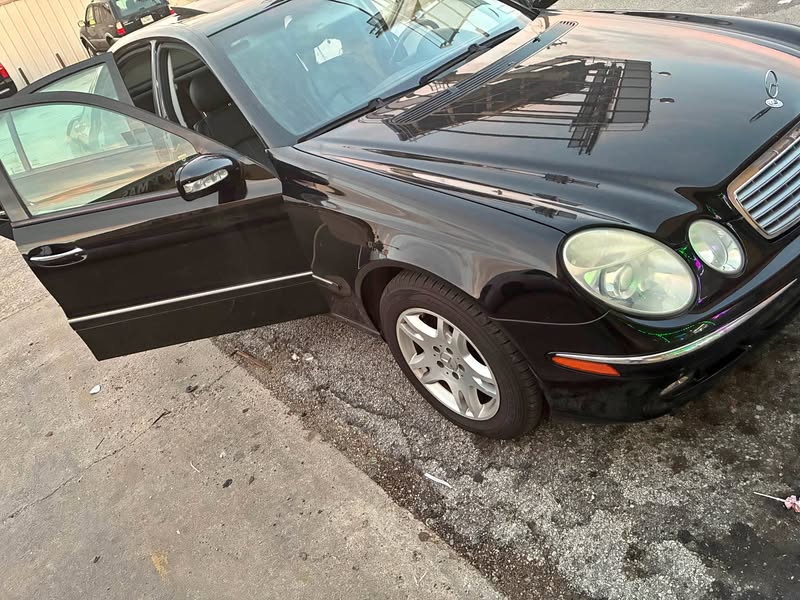 2003 Mercedes-Benz E-Class - E 320 Sedan 4D
