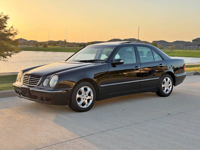 2002 Mercedes-Benz E-Class - E 320 AWD Sedan 4D