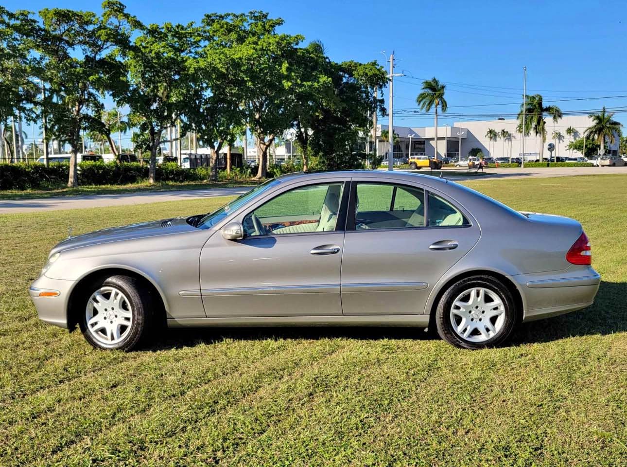 2004 Mercedes-Benz E-Class - E 320 Sedan 4D