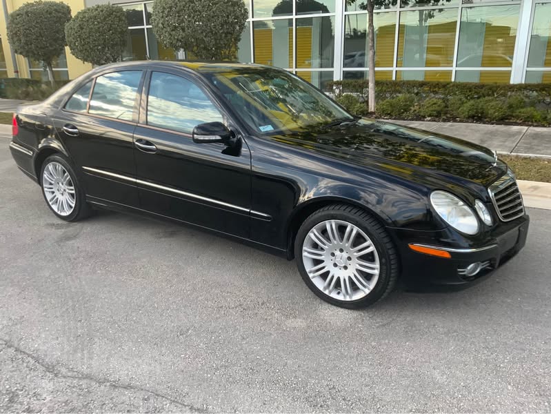 2007 Mercedes-Benz E-Class - E 350 4MATIC Sedan 4D