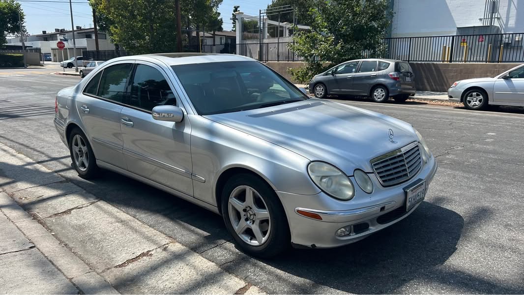 2005 Mercedes-Benz E-Class - E 320 Sedan 4D
