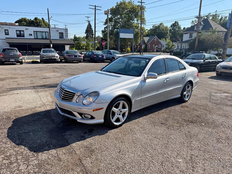 2009 Mercedes-Benz E-Class - E 350 4MATIC Sedan 4D