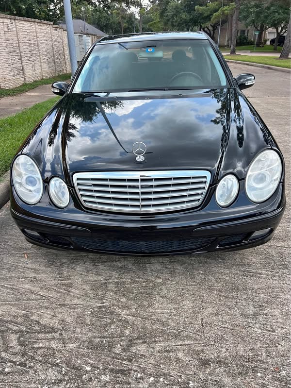 2005 Mercedes-Benz E-Class - E 320 Sedan 4D