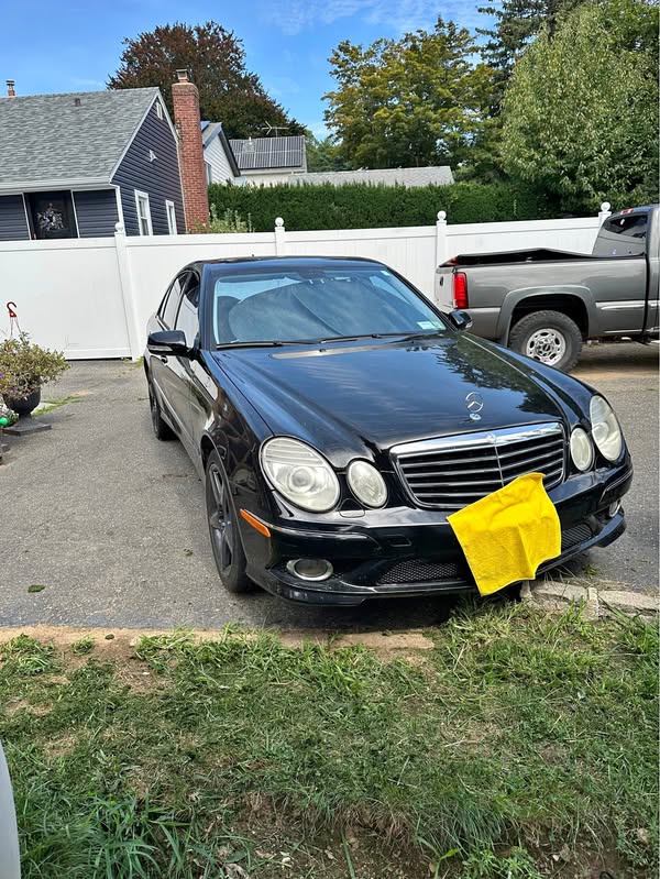 2009 Mercedes-Benz E-Class - E 350 4MATIC Sedan 4D