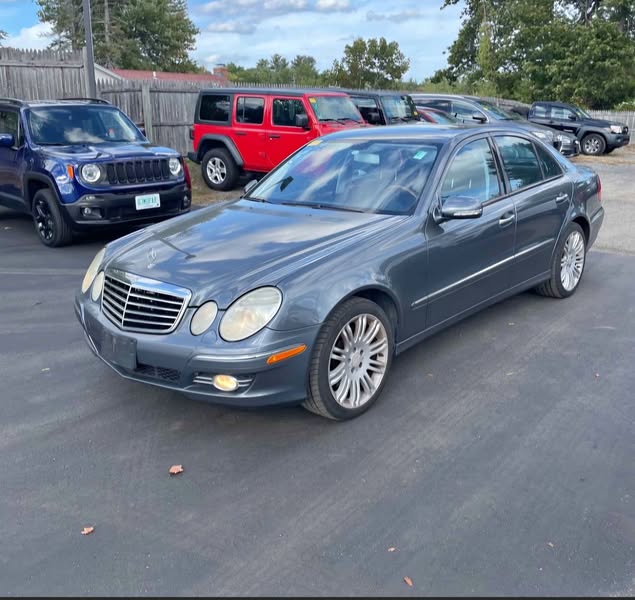 2008 Mercedes-Benz E-Class - E 350 4MATIC Sedan 4D