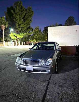 2004 Mercedes-Benz E-Class