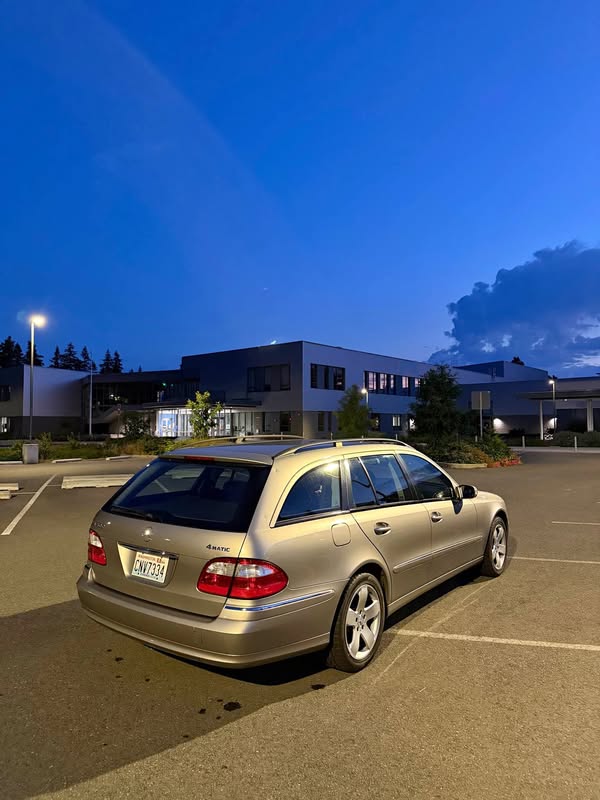 2006 Mercedes-Benz E-Class - E 500 4MATIC Wagon 4D