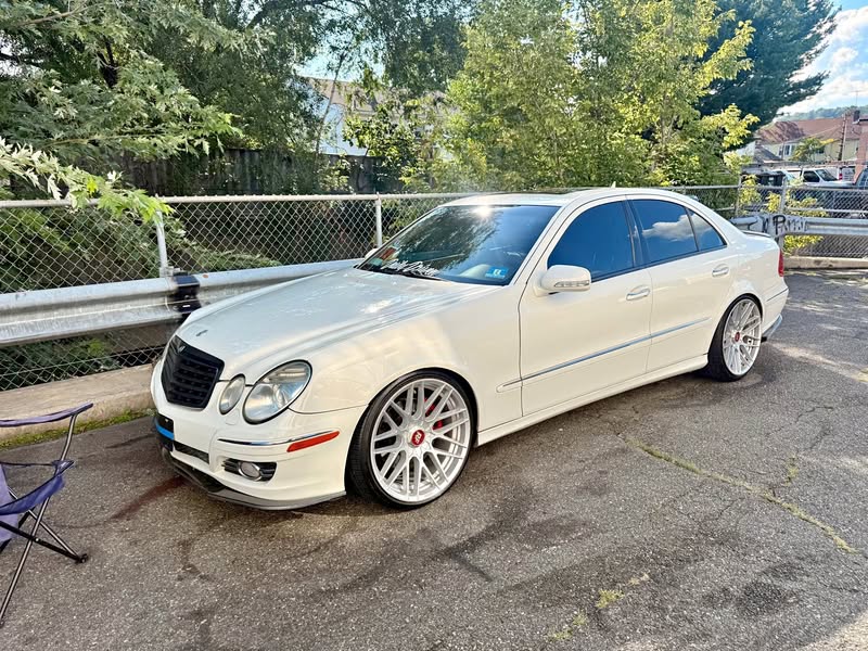 2008 Mercedes-Benz E-Class - E 350 4MATIC Sedan 4D