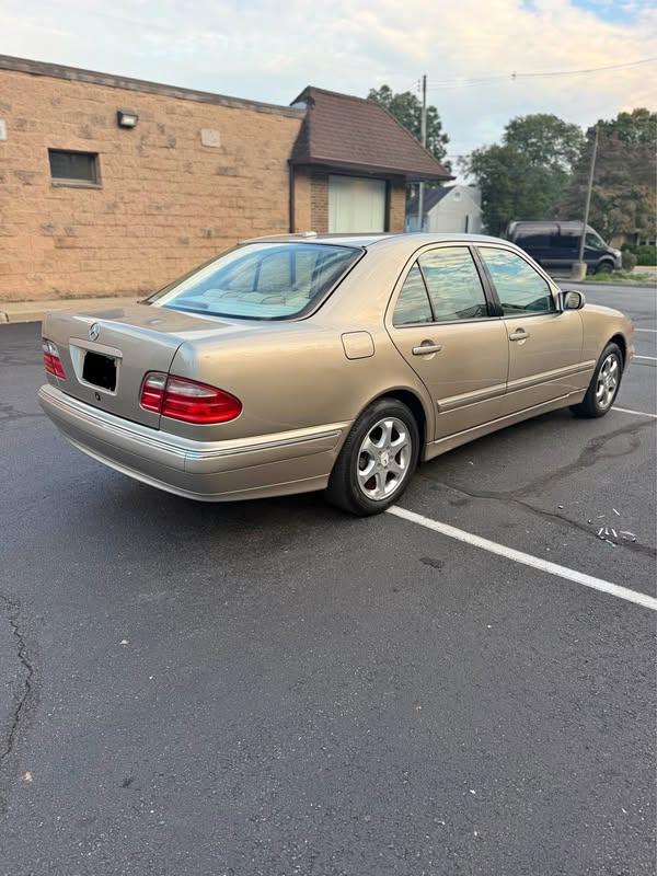 2002 Mercedes-Benz E-Class - E 320 Sedan 4D