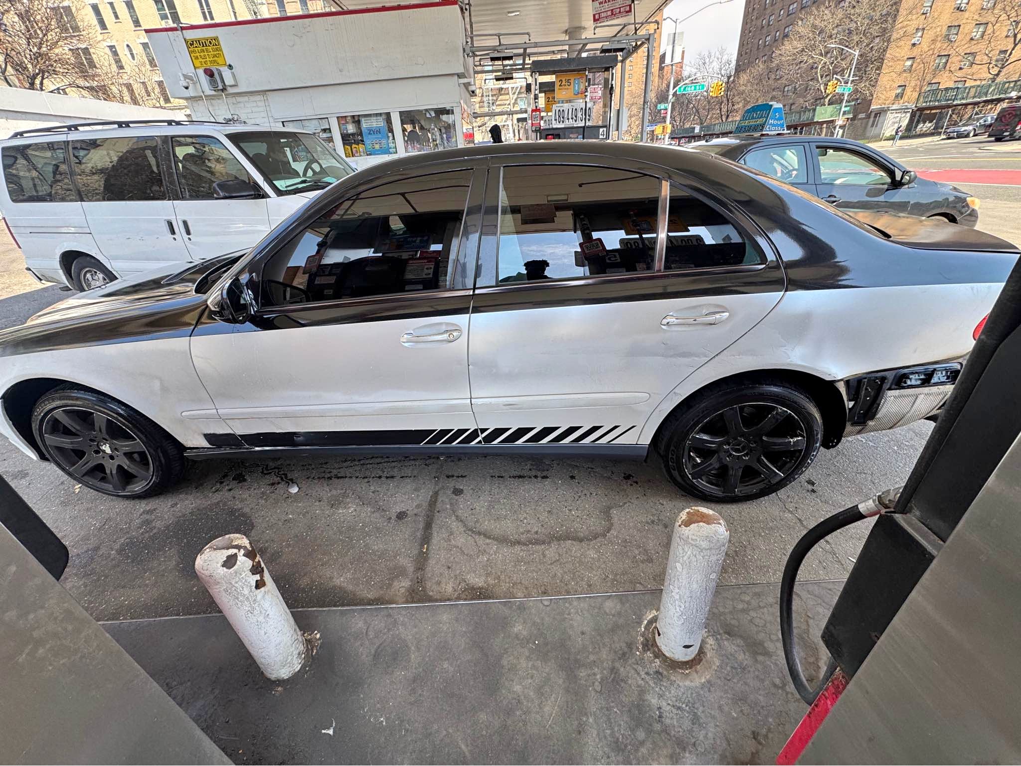 2007 Mercedes-Benz E-Class - E 350 4MATIC Sedan 4D