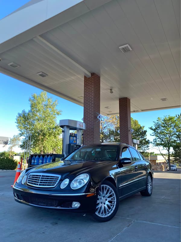 2005 Mercedes-Benz E-Class - E500