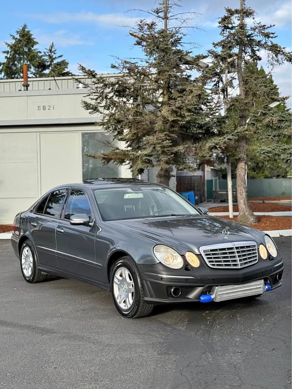 2007 Mercedes-Benz E-Class - E 320 BLUETEC Sedan 4D