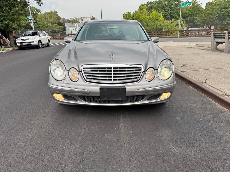 2007 Mercedes-Benz E-Class - E 320 4MATIC Sedan 4D