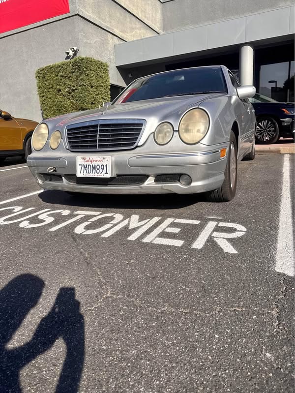 2002 Mercedes-Benz E-Class - E 320 Sedan 4D