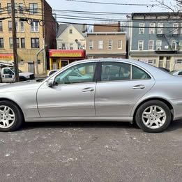 2006 Mercedes-Benz E-Class