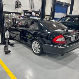 2008 Mercedes-Benz E-Class - E 350 4MATIC Sedan 4D