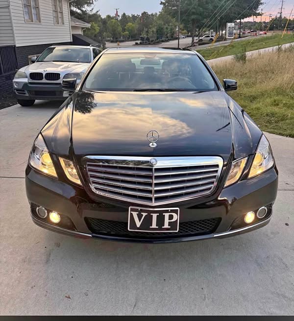 2011 Mercedes-Benz E-Class - E 350 Sedan 4D