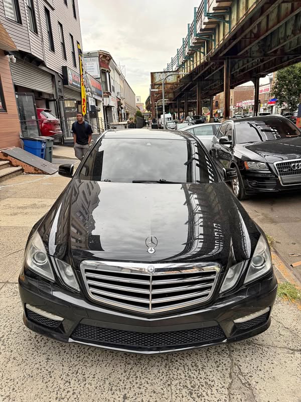 2013 Mercedes-Benz Mercedes-AMG E-Class - E 63 S AMG Sedan 4D