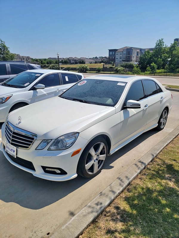 2011 Mercedes-Benz E-Class - E 350 Sedan 4D