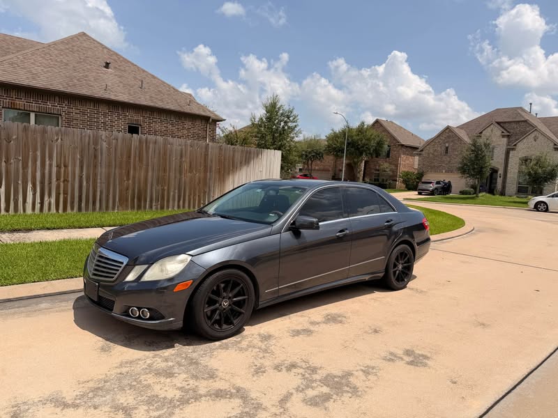 2010 Mercedes-Benz E-Class - E 350 Sedan 4D