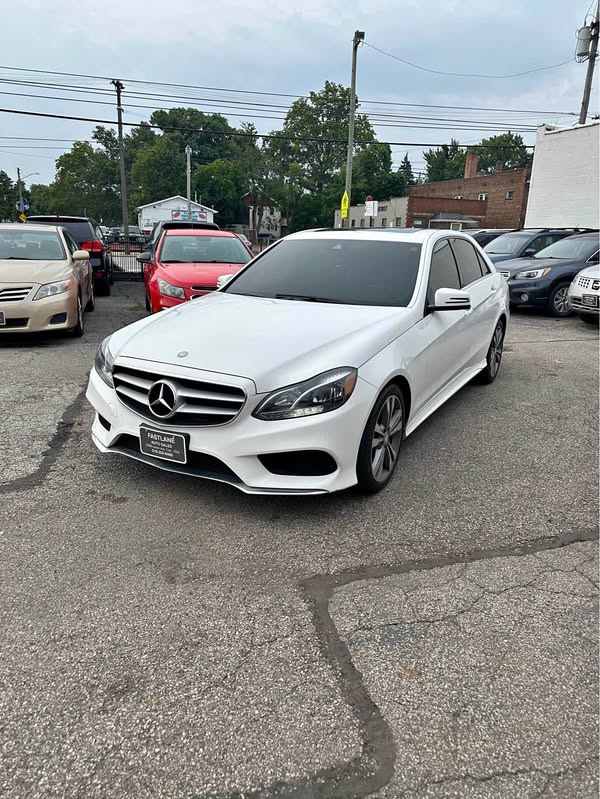 2016 Mercedes-Benz E-Class - E 350 4MATIC Sedan 4D