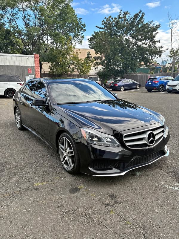 2015 Mercedes-Benz E-Class - E 350 4MATIC Sedan 4D