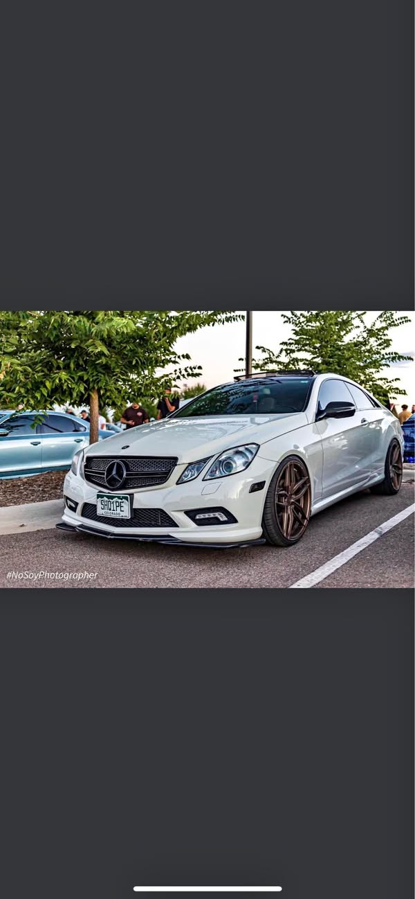 2010 Mercedes-Benz E-Class - E 550 Coupe 2D