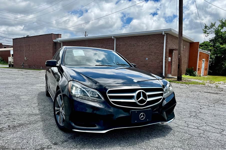 2016 Mercedes-Benz E-Class - E 350 4MATIC Sedan 4D