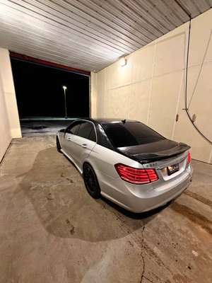 2010 Mercedes-Benz E-Class - E 550 Sedan 4D