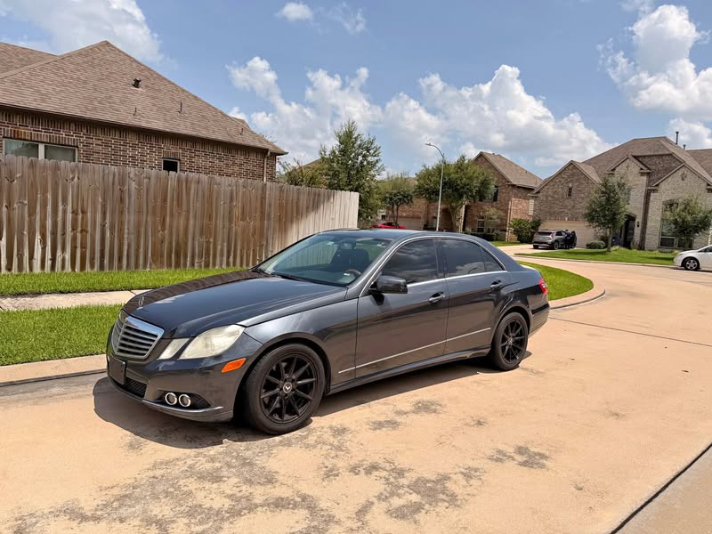 2010 Mercedes-Benz E-Class - E 350 Sedan 4D