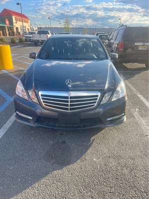 2013 Mercedes-Benz E-Class - E 350 4MATIC Sedan 4D