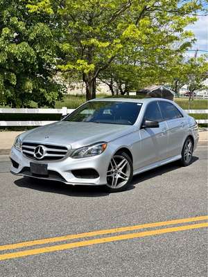 2016 Mercedes-Benz E-Class - E 350 4MATIC Sedan 4D