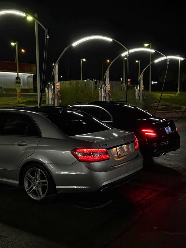 2011 Mercedes-Benz E-Class - E 350 4MATIC Sedan 4D