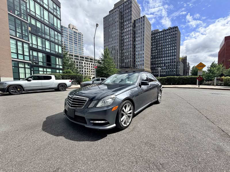 2012 Mercedes-Benz E-Class - E 350 4MATIC Sedan 4D