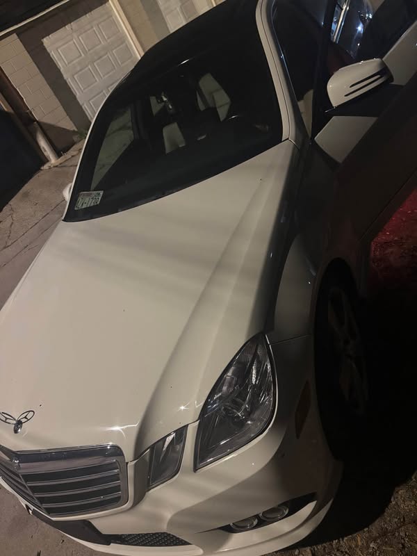 2010 Mercedes-Benz E-Class - E 350 4MATIC Sedan 4D